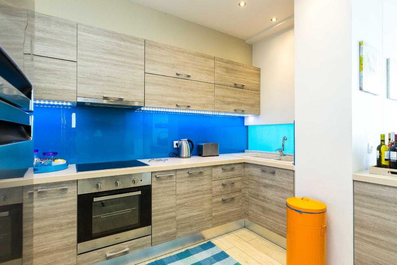 Iris Luxury Beach Front Residence With Pool & Bbq, By Thinkvilla Ρέθυμνο Εξωτερικό φωτογραφία